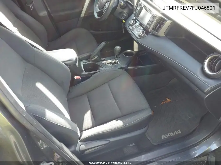 JTMRFREV7FJ046801 2015 Toyota Rav4 Xle