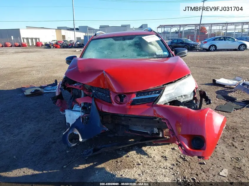 JTMBFREV9FJ031704 2015 Toyota Rav4 Le