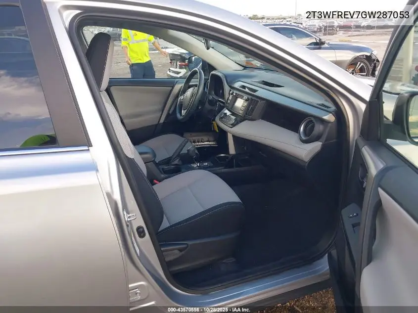 2T3WFREV7GW287053 2016 Toyota Rav4 Xle