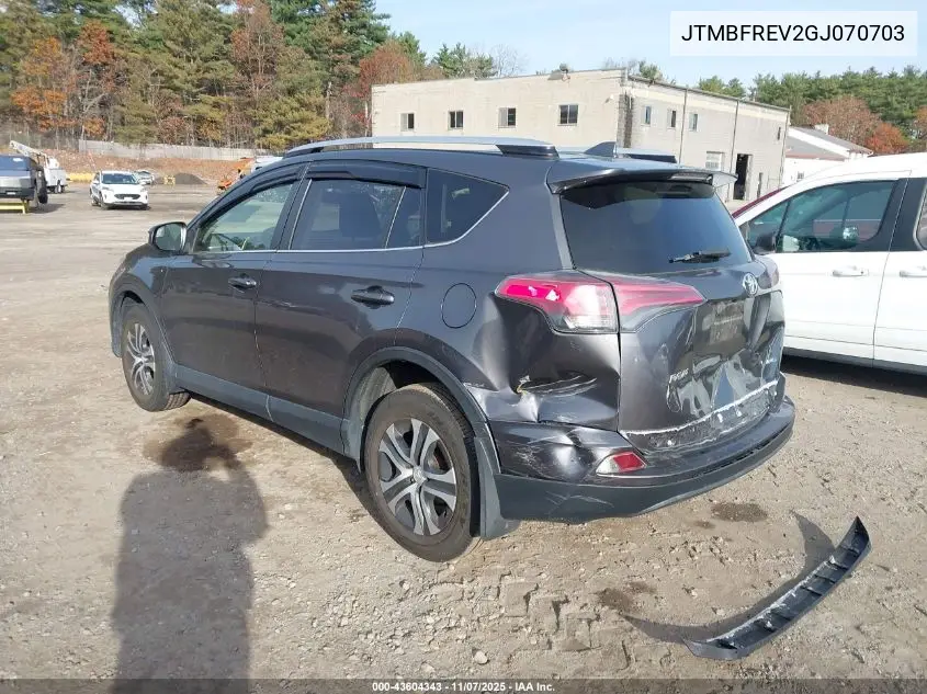 JTMBFREV2GJ070703 2016 Toyota Rav4 Le