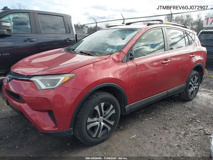 JTMBFREV6GJ072907 2016 Toyota Rav4 Le