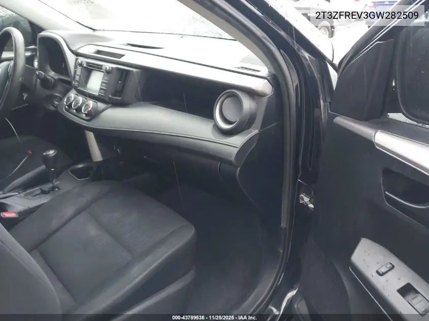2T3ZFREV3GW282509 2016 Toyota Rav4 Le