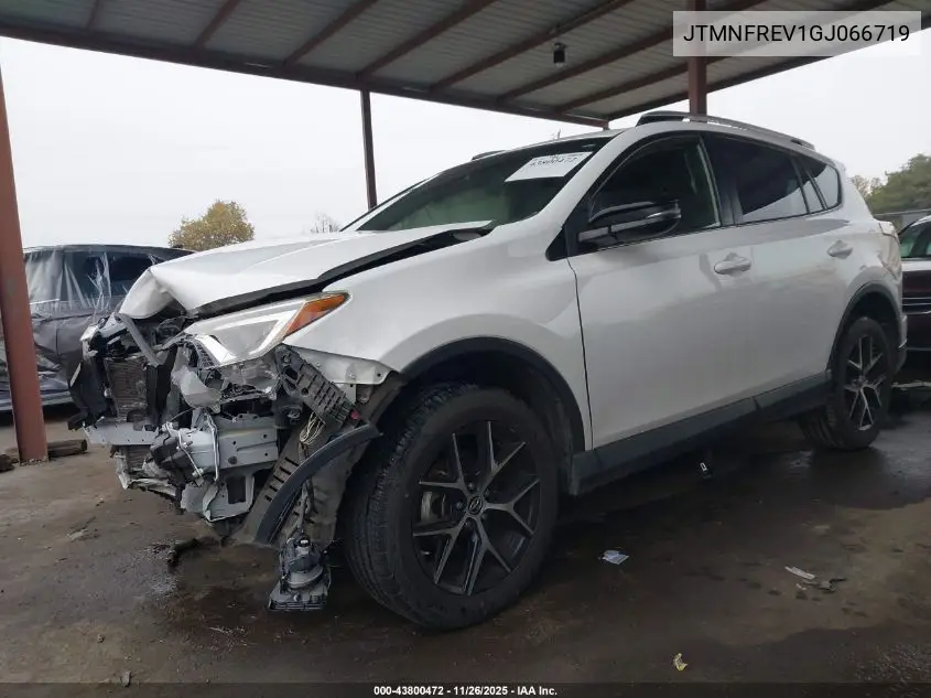 JTMNFREV1GJ066719 2016 Toyota Rav4 Se