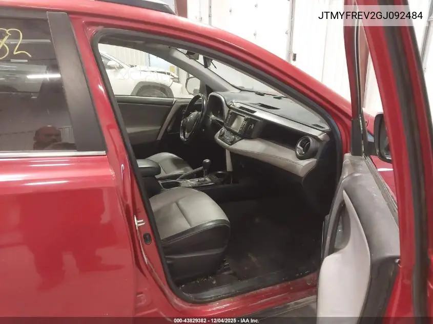 JTMYFREV2GJ092484 2016 Toyota Rav4 Limited