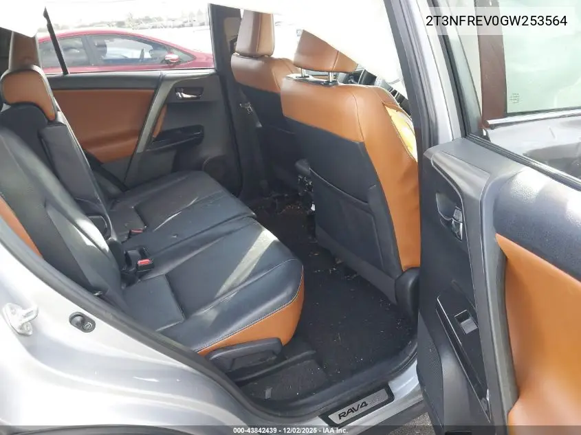 2T3NFREV0GW253564 2016 Toyota Rav4 Se