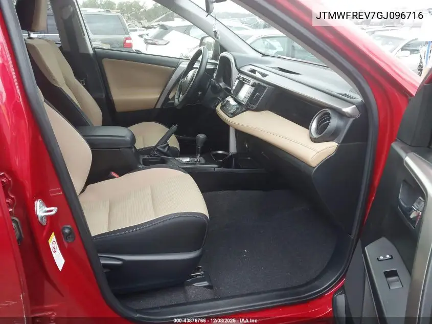 JTMWFREV7GJ096716 2016 Toyota Rav4 Xle