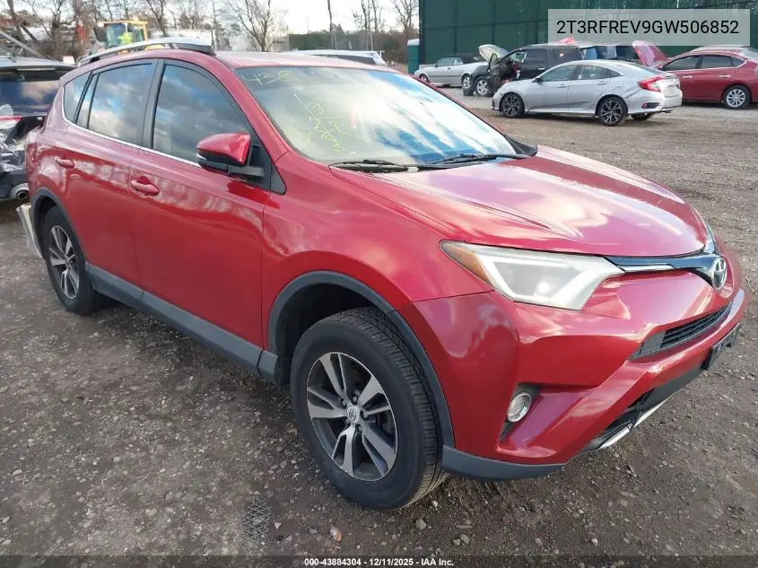 2T3RFREV9GW506852 2016 Toyota Rav4 Xle