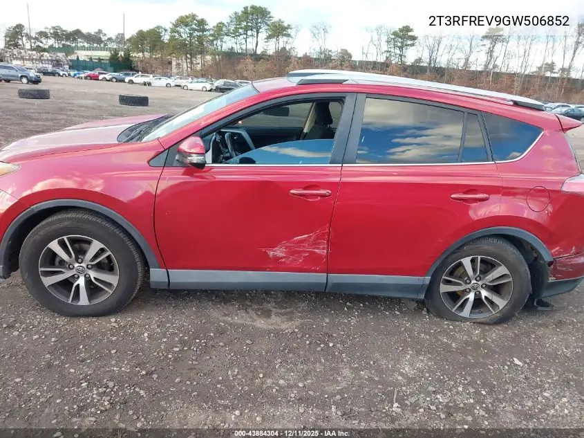 2T3RFREV9GW506852 2016 Toyota Rav4 Xle