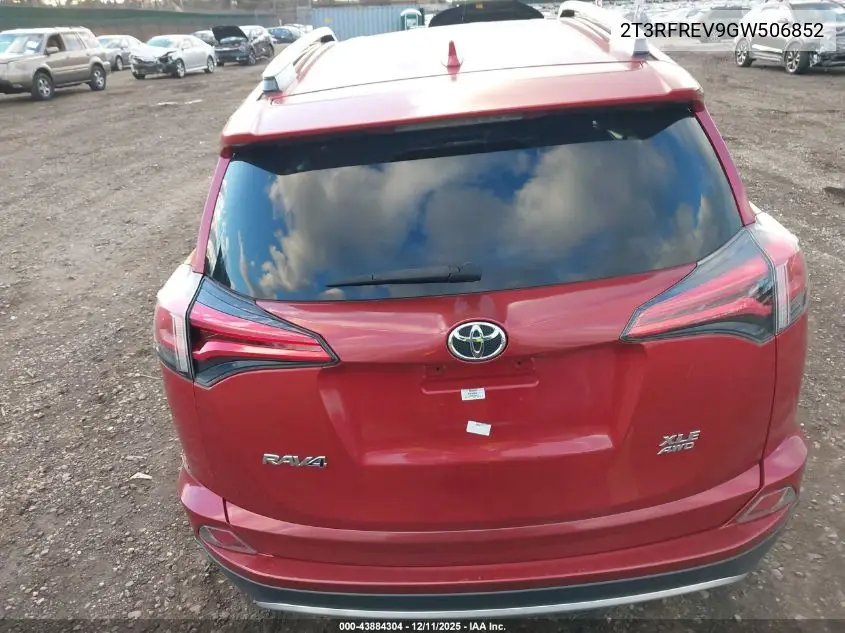 2T3RFREV9GW506852 2016 Toyota Rav4 Xle