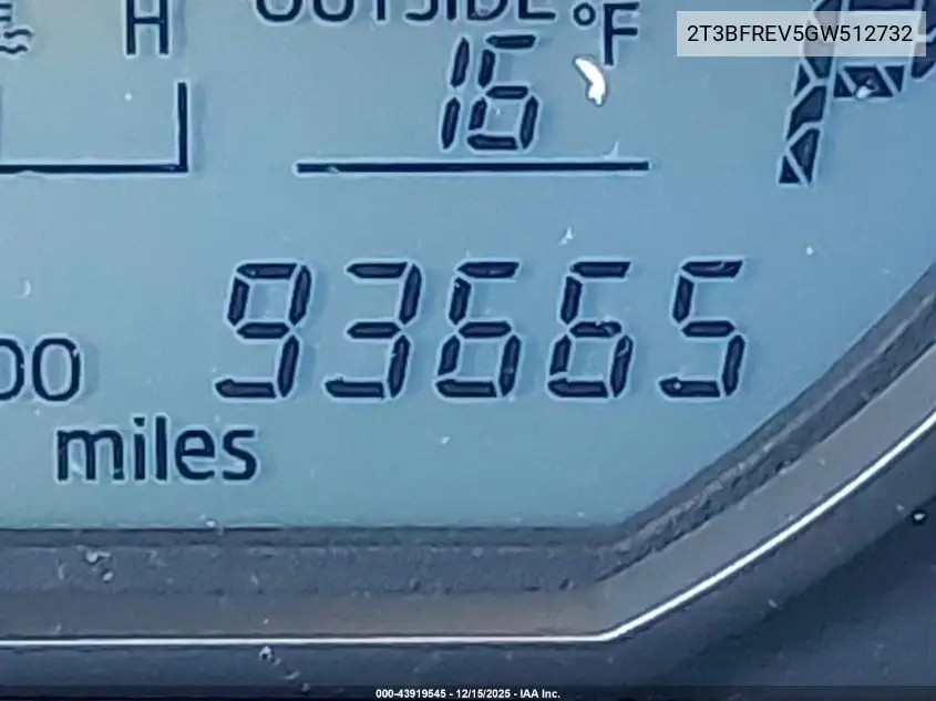 2T3BFREV5GW512732 2016 Toyota Rav4 Le