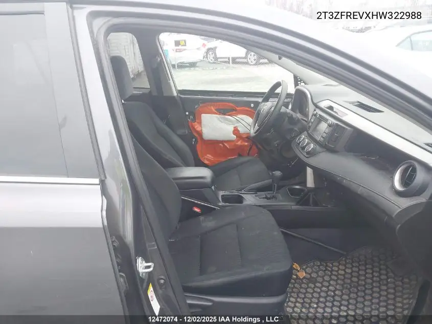 2T3ZFREVXHW322988 2017 Toyota Rav4 Le