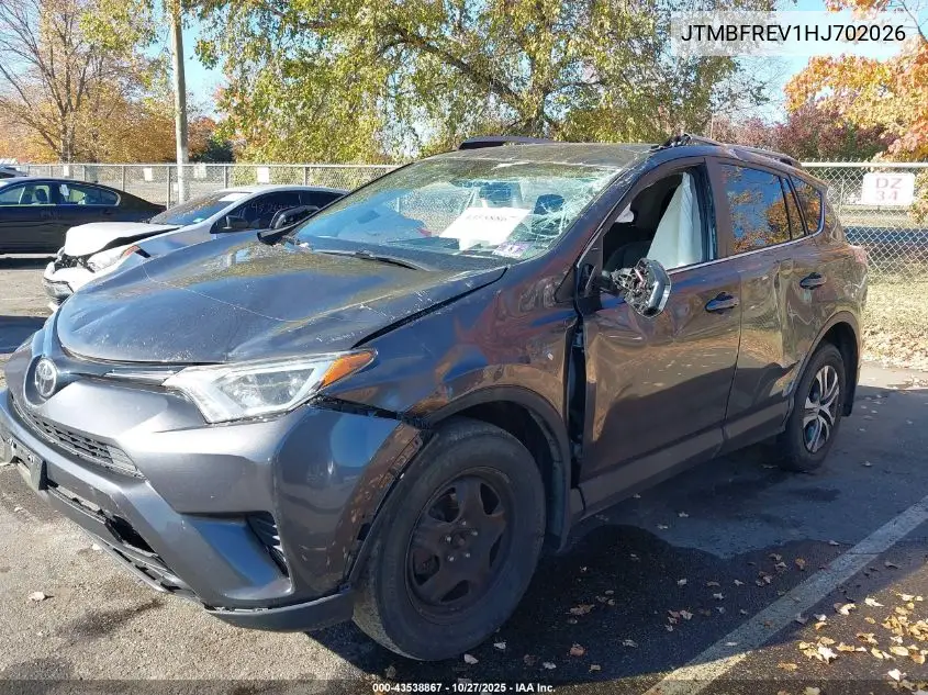 JTMBFREV1HJ702026 2017 Toyota Rav4 Le