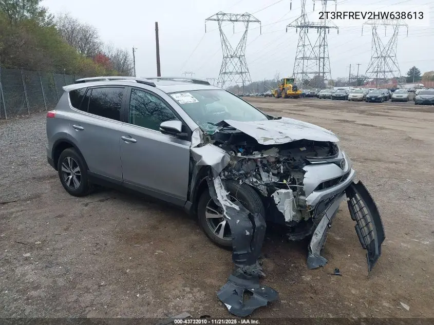 2T3RFREV2HW638613 2017 Toyota Rav4 Xle