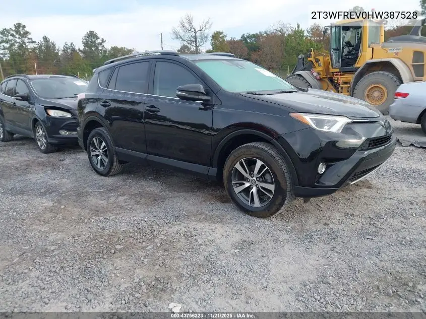 2T3WFREV0HW387528 2017 Toyota Rav4 Xle