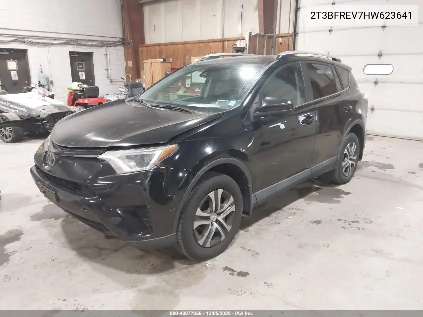 2T3BFREV7HW623641 2017 Toyota Rav4 Le