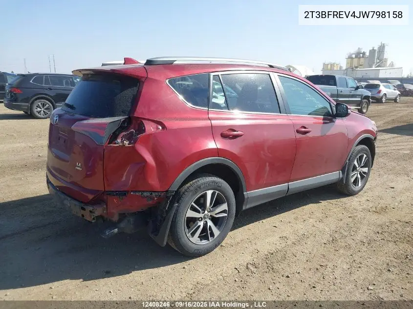 2T3BFREV4JW798158 2018 Toyota Rav4 Le