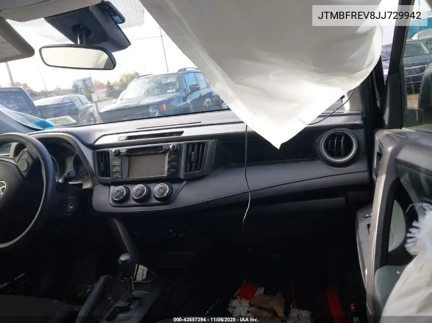 JTMBFREV8JJ729942 2018 Toyota Rav4 Le