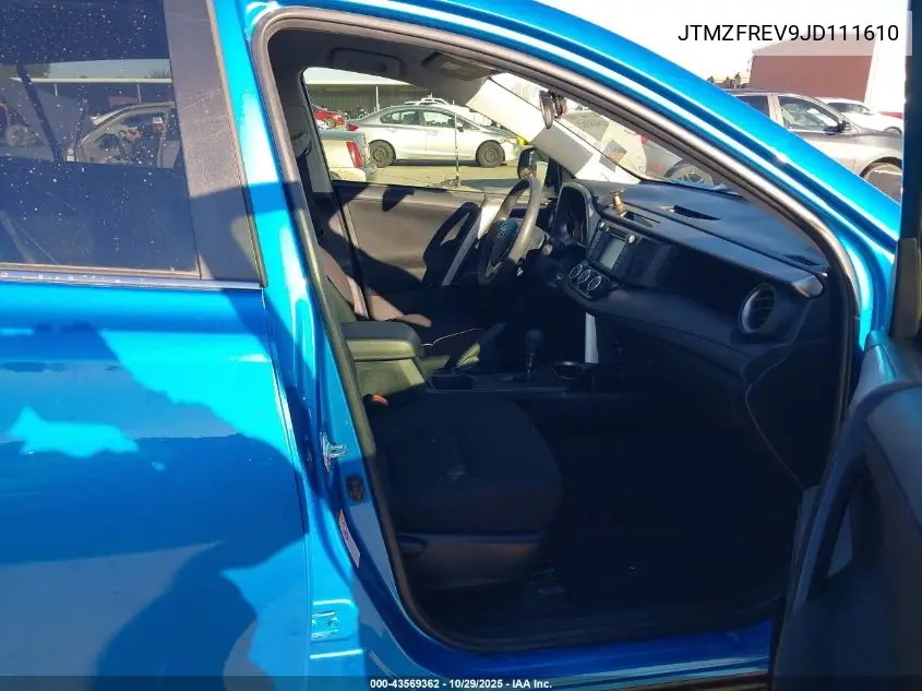 JTMZFREV9JD111610 2018 Toyota Rav4 Le