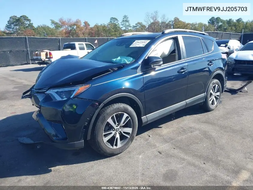 JTMWFREV9JJ205703 2018 Toyota Rav4 Xle