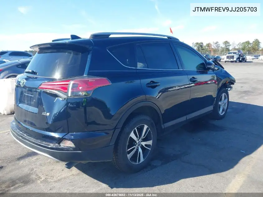 JTMWFREV9JJ205703 2018 Toyota Rav4 Xle