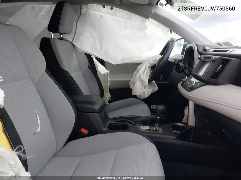 2T3RFREV0JW750560 2018 Toyota Rav4 Xle