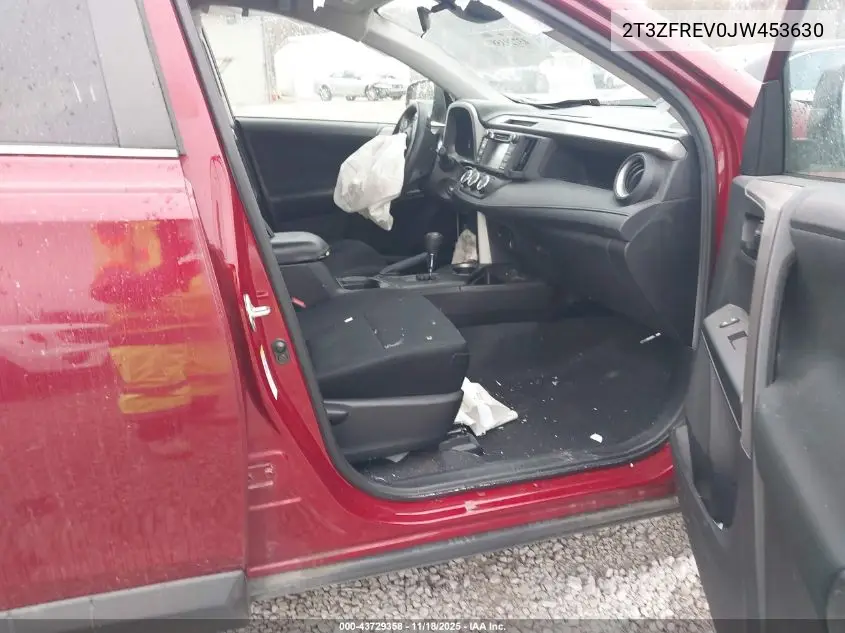 2T3ZFREV0JW453630 2018 Toyota Rav4 Le