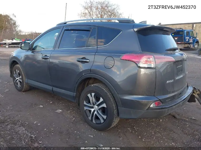 2T3ZFREV6JW452370 2018 Toyota Rav4 Le