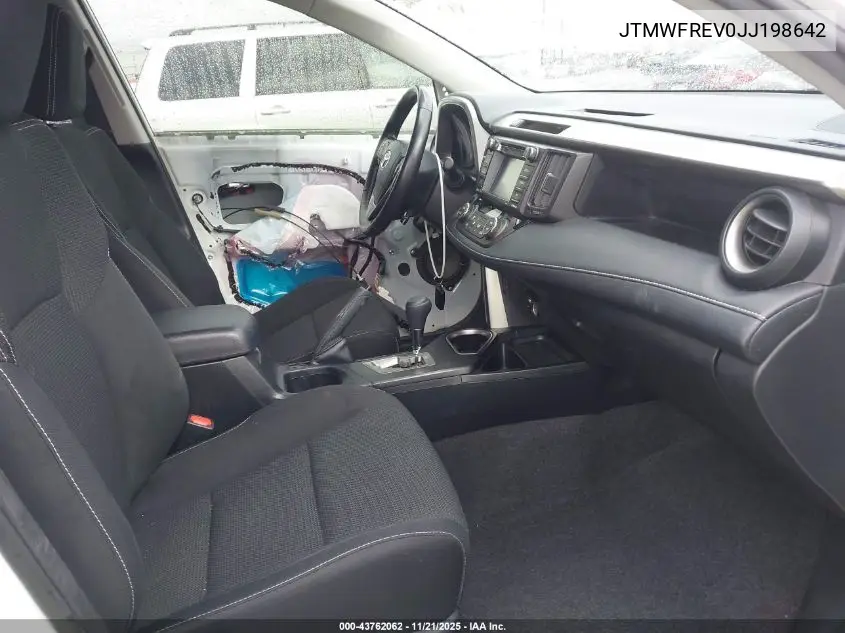 JTMWFREV0JJ198642 2018 Toyota Rav4 Xle