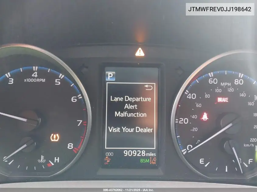 JTMWFREV0JJ198642 2018 Toyota Rav4 Xle