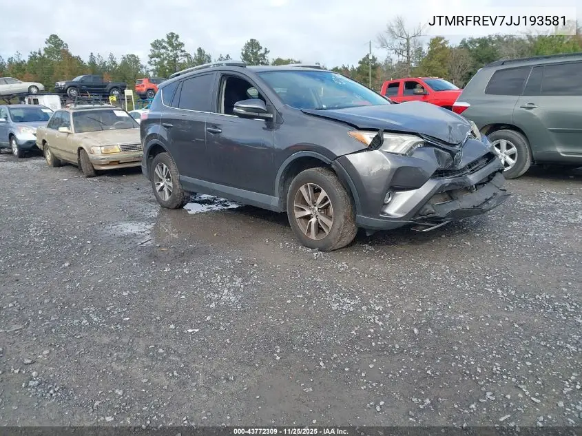 JTMRFREV7JJ193581 2018 Toyota Rav4 Xle