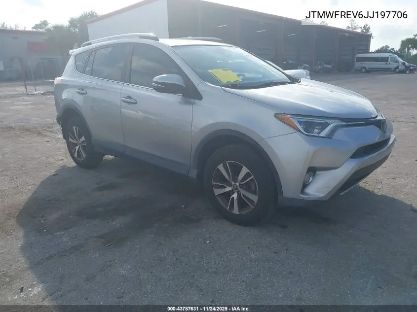 JTMWFREV6JJ197706 2018 Toyota Rav4 Xle