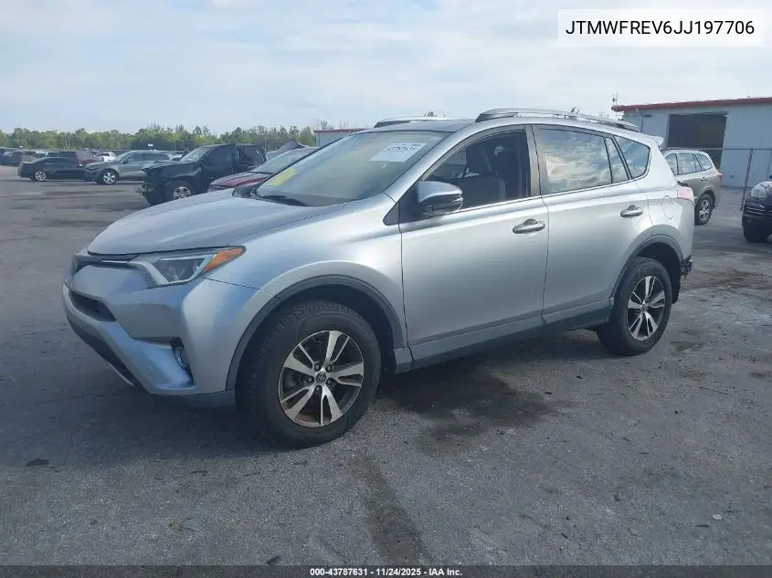 JTMWFREV6JJ197706 2018 Toyota Rav4 Xle