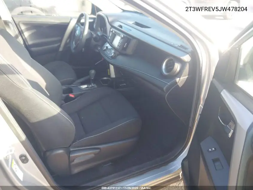 2T3WFREV5JW478204 2018 Toyota Rav4 Xle