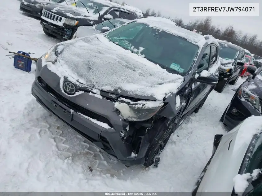 2T3RFREV7JW794071 2018 Toyota Rav4 Adventure