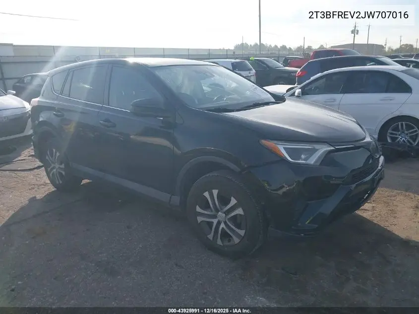 2T3BFREV2JW707016 2018 Toyota Rav4 Le