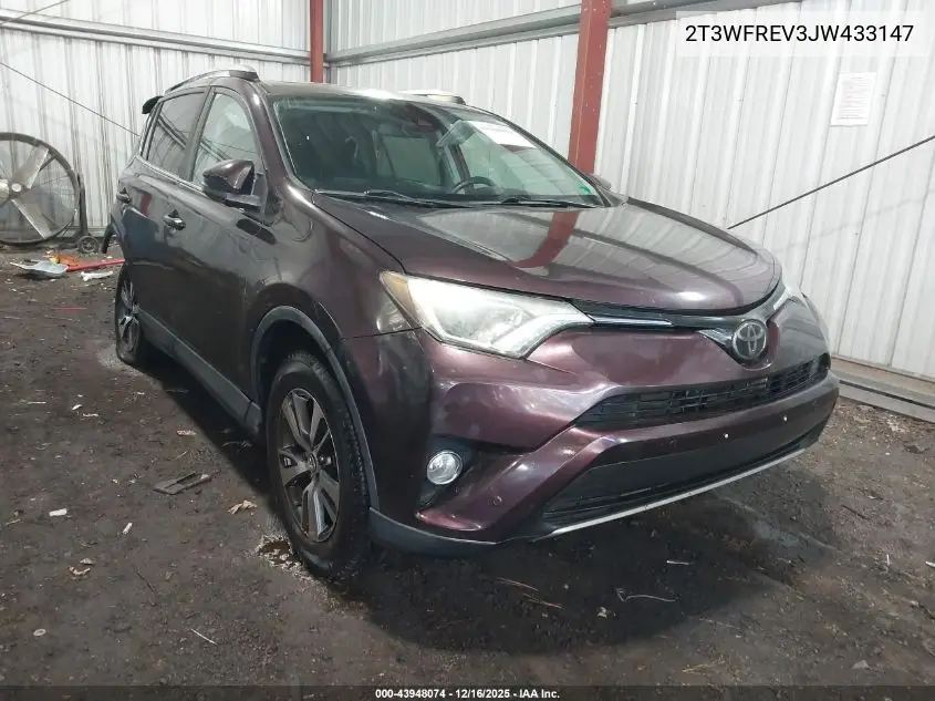 2T3WFREV3JW433147 2018 Toyota Rav4 Xle