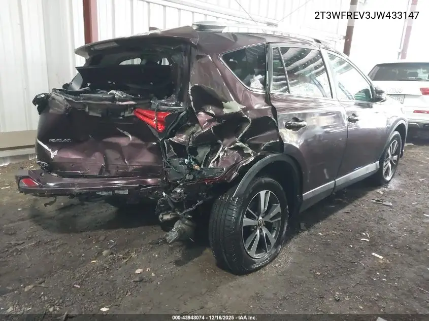 2T3WFREV3JW433147 2018 Toyota Rav4 Xle