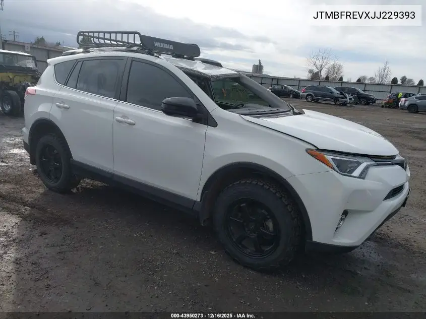 JTMBFREVXJJ229393 2018 Toyota Rav4 Le