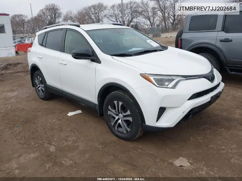 JTMBFREV7JJ202684 2018 Toyota Rav4 Le