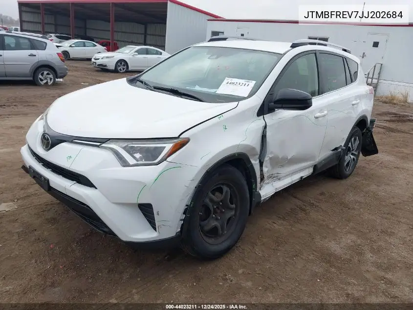JTMBFREV7JJ202684 2018 Toyota Rav4 Le