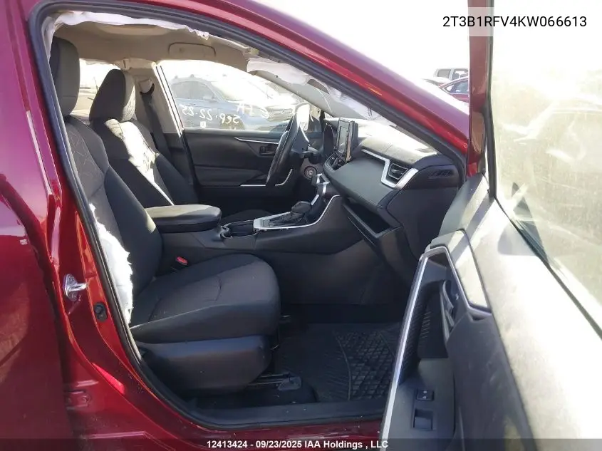 2T3B1RFV4KW066613 2019 Toyota Rav4 Le