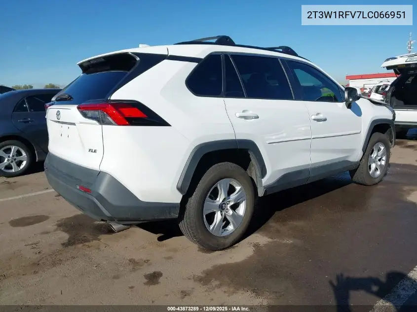 2T3W1RFV7LC066951 2020 Toyota Rav4 Xle