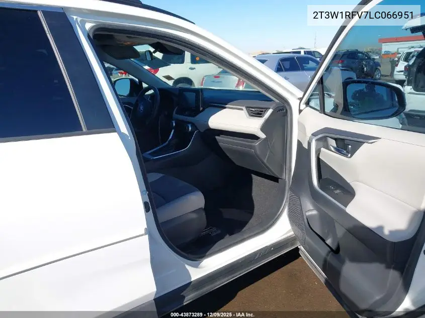 2T3W1RFV7LC066951 2020 Toyota Rav4 Xle