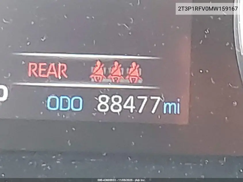 2T3P1RFV0MW159167 2021 Toyota Rav4 Xle