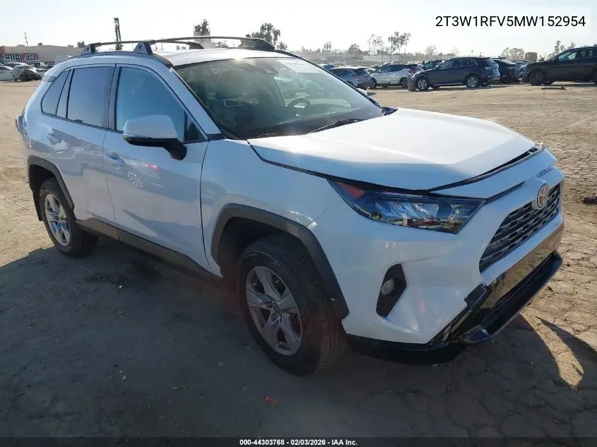 2T3W1RFV5MW152954 2021 Toyota Rav4 Xle