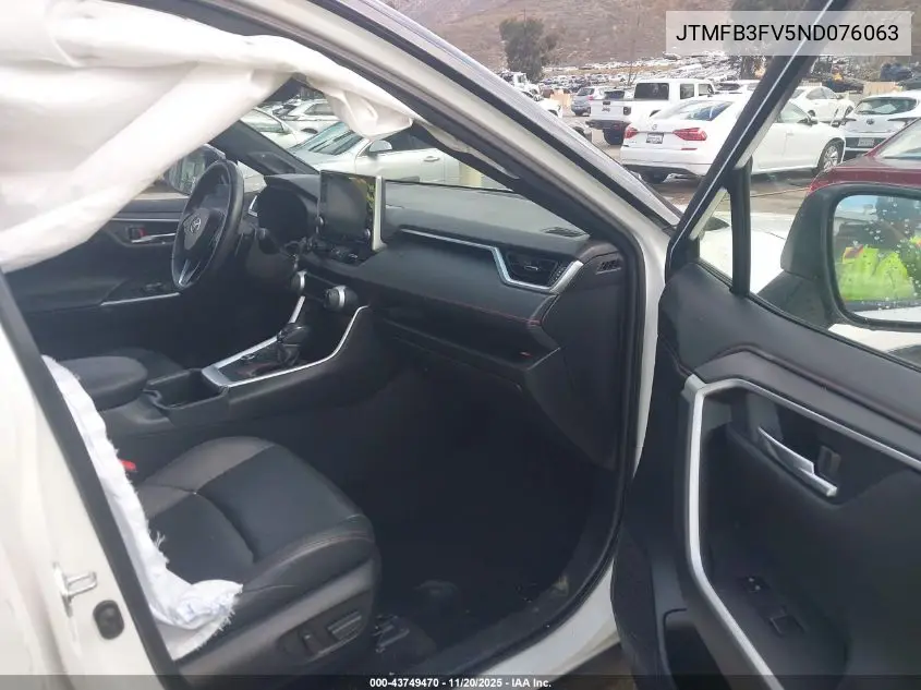 JTMFB3FV5ND076063 2022 Toyota Rav4 Prime Xse