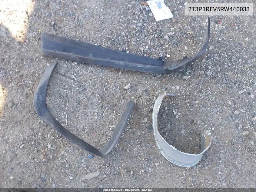 2T3P1RFV5RW440033 2024 Toyota Rav4 Xle