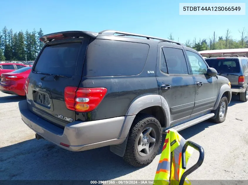 2002 Toyota Sequoia Sr5 V8 VIN: 5TDBT44A12S066549 Lot: 39697365