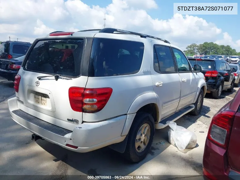 2002 Toyota Sequoia Limited V8 VIN: 5TDZT38A72S071077 Lot: 39705863