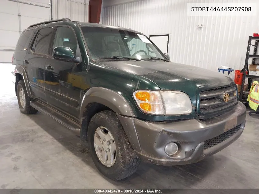 2004 Toyota Sequoia Sr5 V8 VIN: 5TDBT44A44S207908 Lot: 40342478